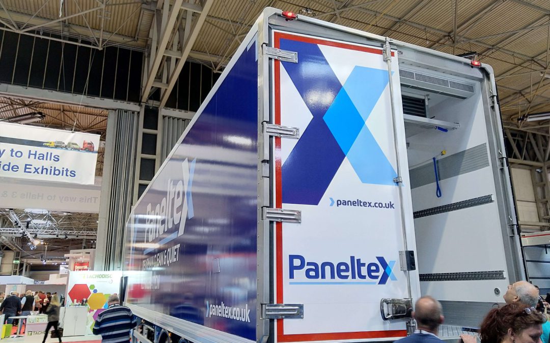 Air curtain in Panelxtex refrigerated truck UK